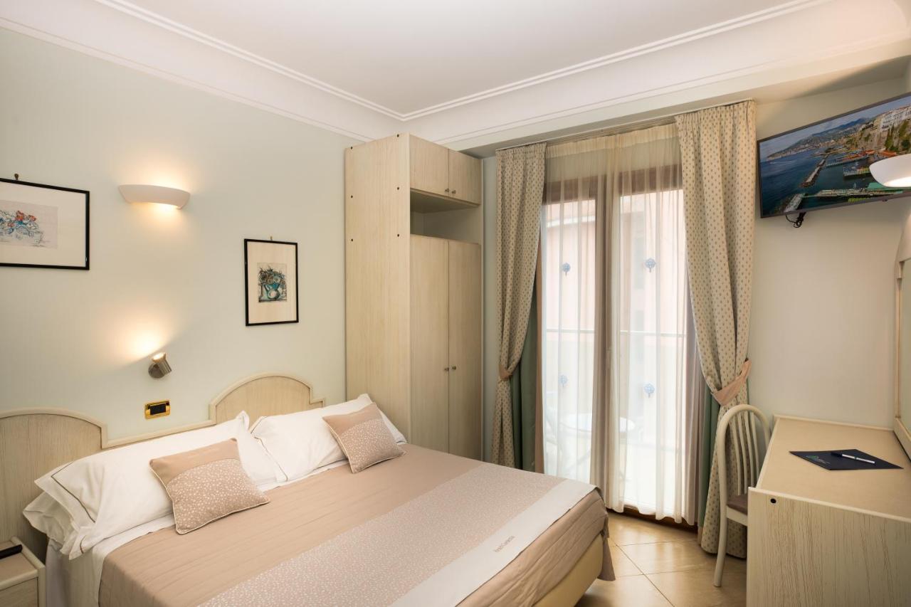 Hotel Gardenia Sorrento, Ascend Hotel Collection Екстериор снимка