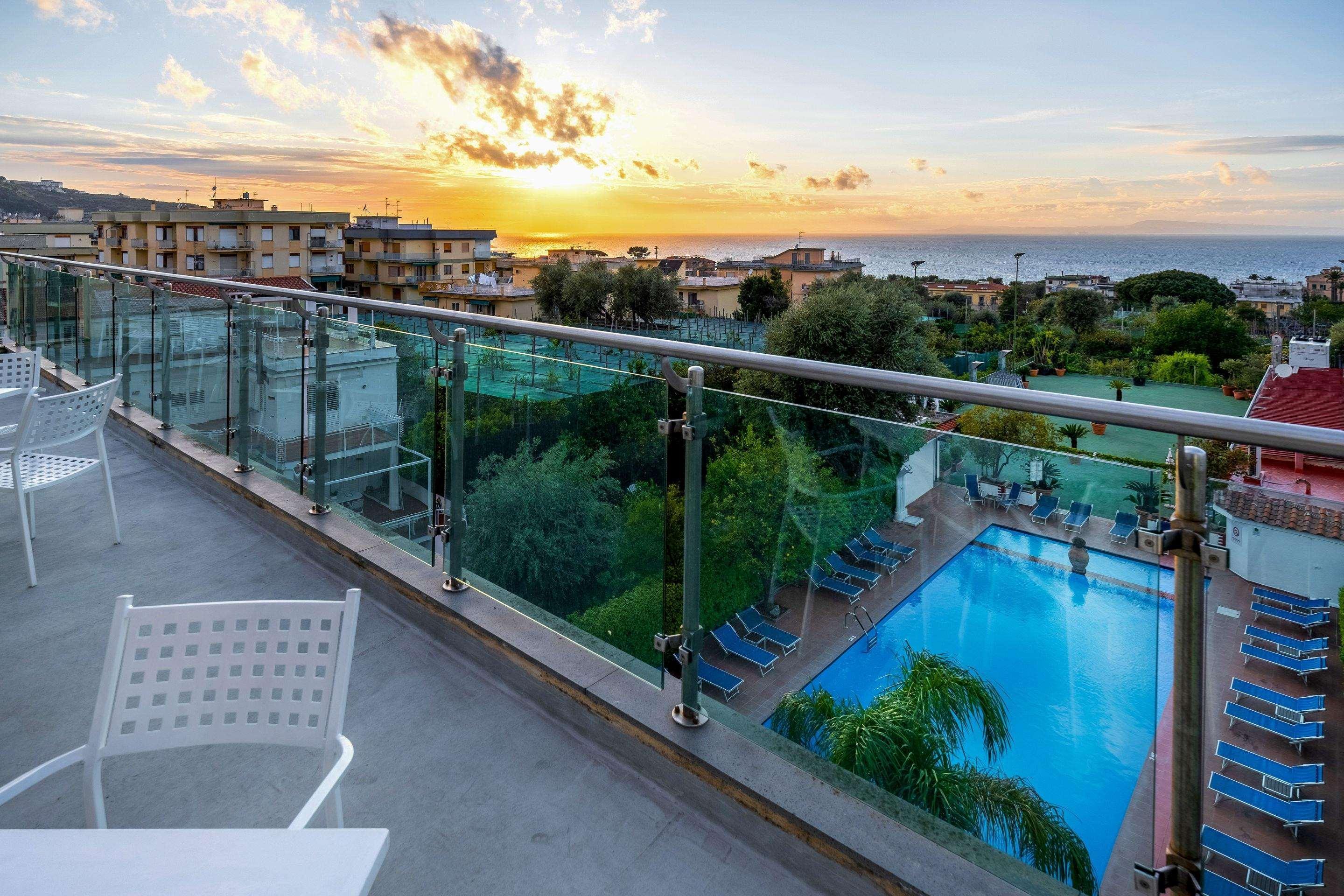 Hotel Gardenia Sorrento, Ascend Hotel Collection Екстериор снимка
